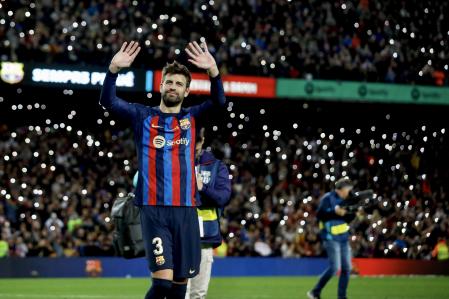 La despedida de Piqué, en imágenes