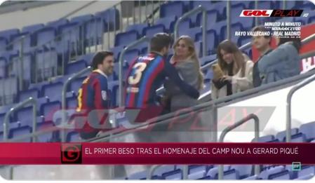 Piqué y Clara Chía en el Camp Nou
