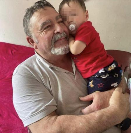 Imagen del hombre que ha desaparecido con su nieto en Huelva