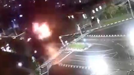 Momento de la explosión de la bomba caída en Bélgorod