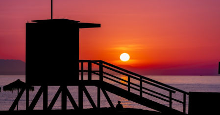 Puesto de socorro en la playa de Fuengirola.