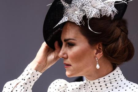 Detalle del look de Kate Middleton en el Día de la Jarretera
