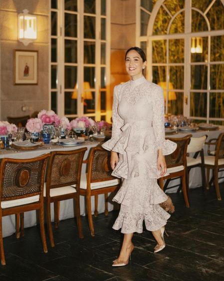 Tamara Falcó con vestido de Zimmermann el día de su fiesta de compromiso