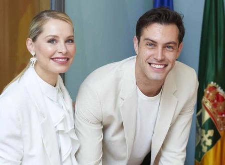 Soraya y Miguel Ángel, radiantes de felicidad, celebran su unión en una emotiva ceremonia en Cáceres