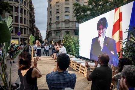 FOTO ALEX GARCIA MITIN FINAL DE LA CAMPAÑA DE LAS GENERALES DE JUNTS EN JARDINETS DE GRACIA. CON MIRIAM NOGUERAS, CARLES PUIGDEMONT, TURULL, BORRAS Y XAVIER TRIAS 2023/07/21