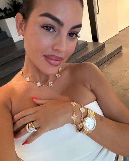 Detalle del look de Georgina Rodríguez para ir al cine