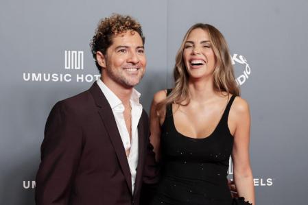 El cantante David Bisbal y Rosanna Zanetti en el acto de inauguración del UMusic Hotel