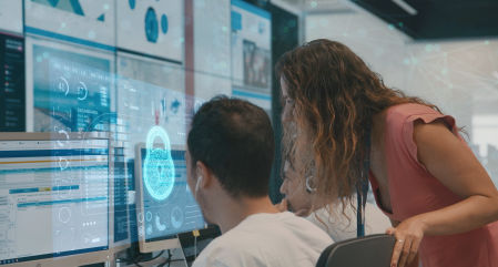 El equipo de Tecnología y Operaciones de Ciberseguridad en Telefónica Tech alcanza los 6.200 profesionales de más de 60 nacionalidades, prestando servicio a los clientes las 24 horas todos los días del año