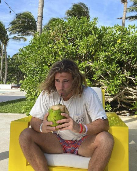 BANGKOK, 05/08/2023.- Fotografía del instagram del español Daniel Sancho Bronchalo, hijo del actor Rodolfo Sancho, que está siendo investigado como sospechoso del asesinato de un cirujano de nacionalidad colombiana en la isla de Koh Phangan (sur de Tailandia), según informó a EFE la policía tailandesa. EFE/instagram -SOLO USO EDITORIAL/SOLO DISPONIBLE PARA ILUSTRAR LA NOTICIA QUE ACOMPAÑA (CRÉDITO OBLIGATORIO)-