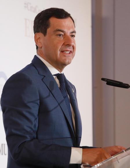 Juanma Moreno, presidente de la junta de Andalucía en un desayuno informativo de el Mundo