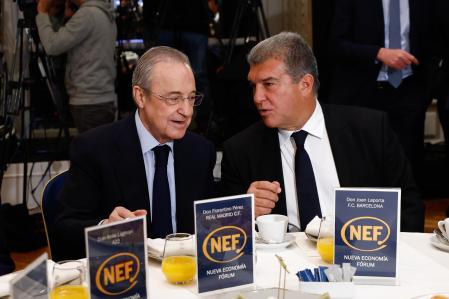 Joan Laporta and Florentino Perez are seen during the Desayuno Informativo del Forum Europa with Bernd Reichart about Superliga celebrated at Hotel Ritz on december 16, 2022, in Madrid, Spain. AFP7 16/12/2022 ONLY FOR USE IN SPAIN