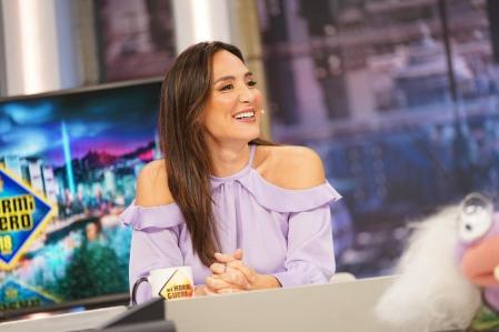 Tamara Falcó con la blusa de su colección para Pedro del Hierro