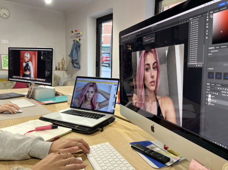 Estudio de The Clueless, empresa que crea modelos con inteligencia artificial