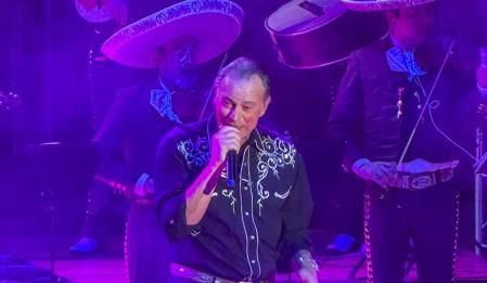 Singer and presenter Bertin Osborne performing in Alicante