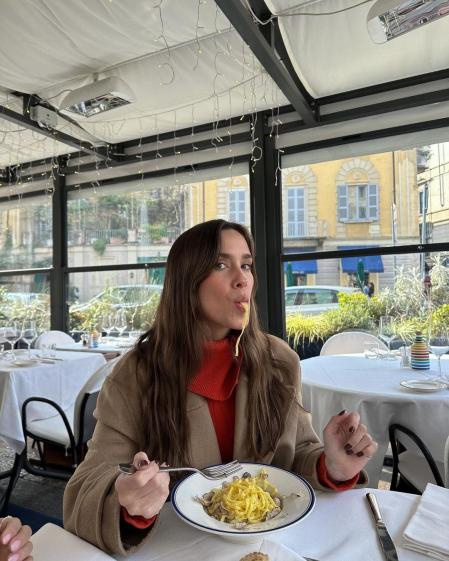 María Pombo se ha sumado a la tendencia 'No Pants' en Milán