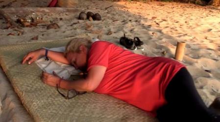 Carmen Borrego necesita asistencia médica