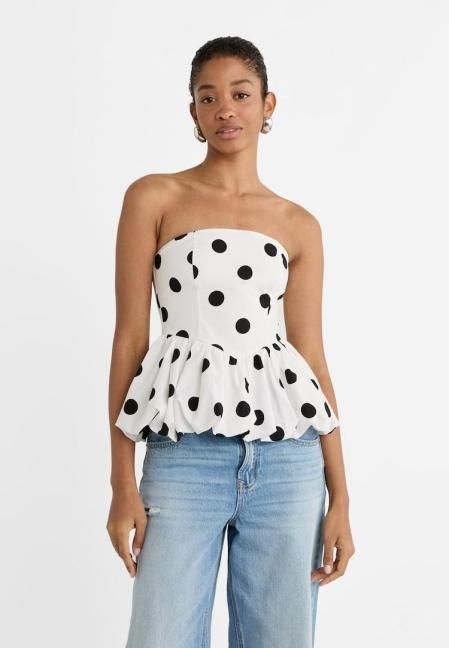 Top de estampado de lunares de Stradivarius
