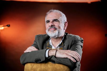 foto XAVIER CERVERA 08/04/2024 carlos carrizosa, politico de Ciudadanos (la formacion naranja) en el estudio de la torre barcelona, entrevistado para las elecciones del 12-M autonomicas catalanas. Entrevista Carlos Carrizosa Torres ​ es un abogado y político español.