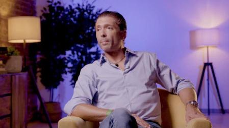 Ángel Cristo Jr. ha explicado el significado de su cinta roja