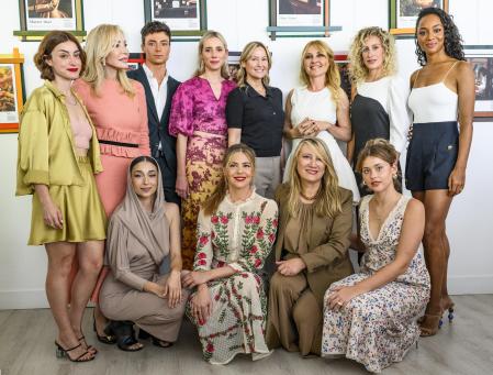 Russian Red, Carmen Lomana, Sergio Alguacil, Lulú Figueroa, Fiona Ferrer, Cayetana Guillén Cuervo, Teresa Riott, Ella Kweku, Izah, Manuela
Velasco, Joana Bonet, directora del ‘Magazine’, y Nicole Wallace