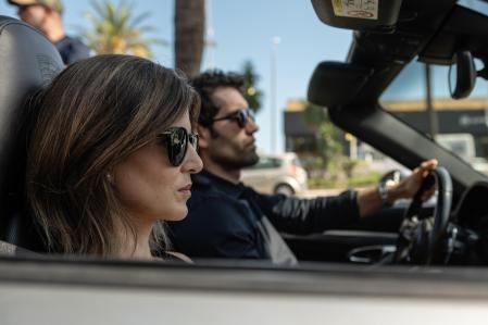 Clara Lago es Ana, una abogada con sed de venganza, y Tamar Novas es Daniel, el hijo del narco.