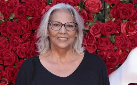 Charo Vega, destrozada, expresa su dolor en 'Y ahora Sonsoles' tras la muerte de Caritina Goyanes