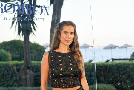 María Pombo posa ante las cámaras