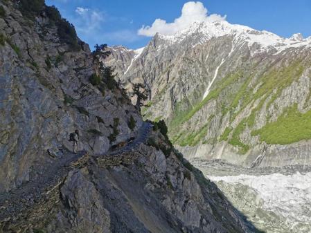 Axel Pons, durante su peregrinaje en Pakistán, semanas atrás