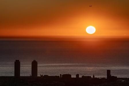 Amanecer en Barcelona.