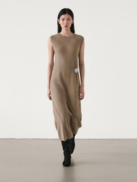 Vestido rebajado de Massimo Dutti