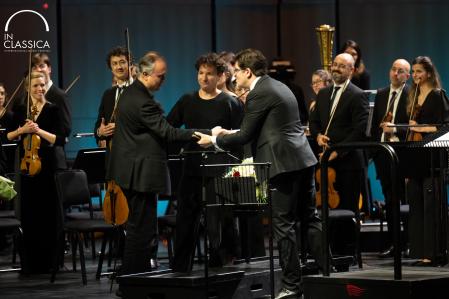 La Franz Schubert Filharmonia, dirigida por Tomàs Grau, en el festival InClassica de Dubái&nbsp;