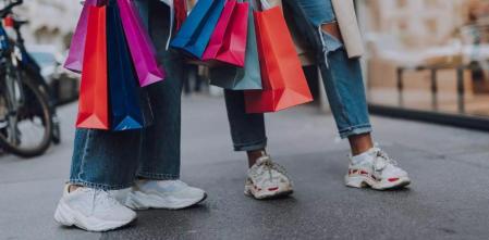 Las zapatillas son el calzado favorito de muchas personas para su día a día