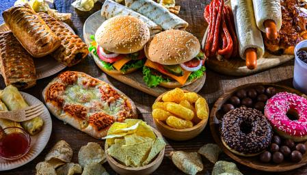 Los ultraprocesados ya forman un tercio de los alimentos que tomamos a diario.