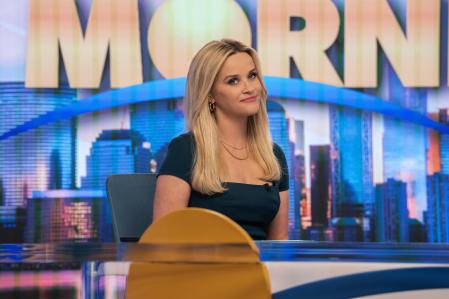 Bradley (Reese Witherspoon) encuentra rápidamente la forma de volver a UBN tras estar desterrada por problemas con la ley.&nbsp;