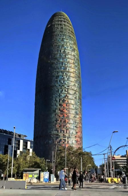 Perspectiva de la Torre Glòries.