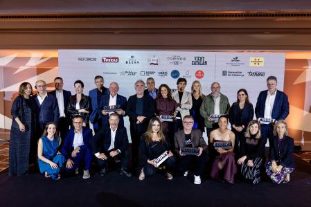 Los premiados Abajo, todos los galardonados junto a patrocinadores y cocineros