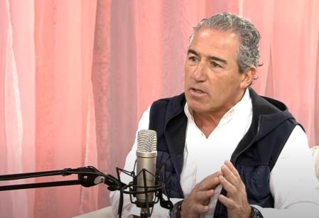 Ramon Vallès, además de piloto de avión, suele participar en conferencias y programas divulgativos sobre aviación 