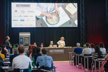 Lucia Cañero durante su presentación en el Gastronomic Forum Barcelona