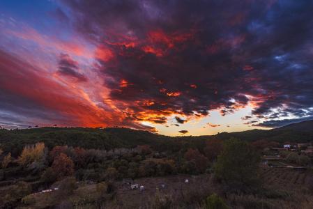 Frio atardecer en Sant Quintí de Mediona.