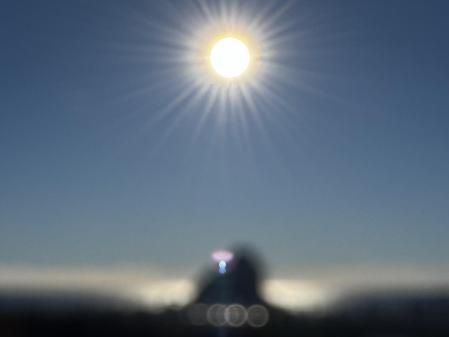 El sol infantil del Peñón de Ifach.