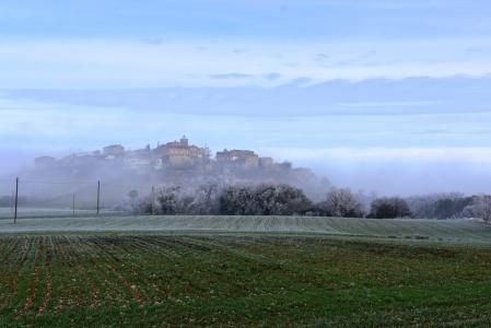 Estampa de invierno en Bellmunt de Segarra.
