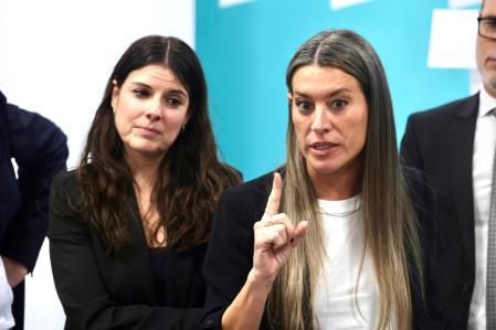 Miriam Nogueras y Mònica Sales, este miércoles en la sede de Junts, tras la rueda de prensa