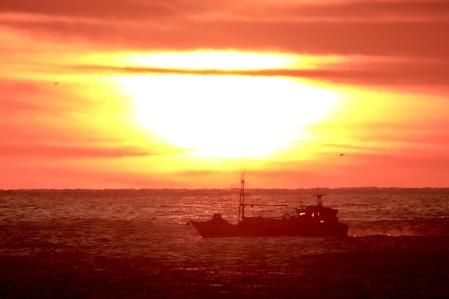 Amanecer en Tamariu.