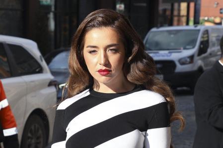 Lola Índigo en el desfile de Carolina Herrera en la Semana de la Moda de Nueva York