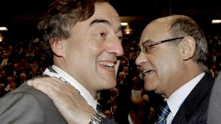 Rosell recibe la felicitación de Díaz Ferrán tras confirmase su triunfo en las elecciones a la presidencia de la CEOE