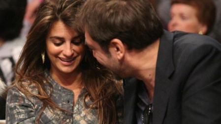 Penélope Cruz y Javier Bardem muy acaramelados en un partido de la NBA en el Staples Center de Los Angeles
