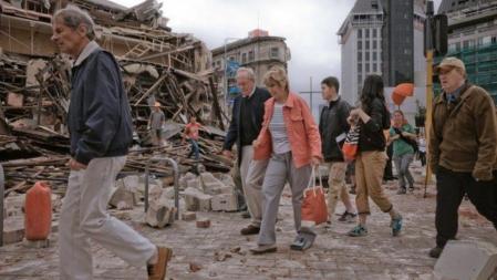 La ciudad de Christchurch se ha visto sacudida por un terremoto de 6,3 grados que ha dejado al menos 65 muertos