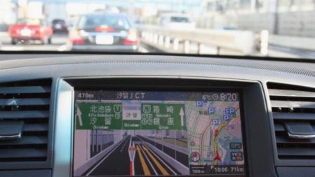 Colapso en las carreteras. A pesar del terremoto, las construcciones de la capital nipona han resistido el seísmo catastrófico con extraordinaria eficiencia, pues no se aprecian daños ni en carreteras, ni en puentes ni en las altísimas torres, como el Landmark de Yokohama y sus 69 plantas, según explica Miguel WandenBergh.