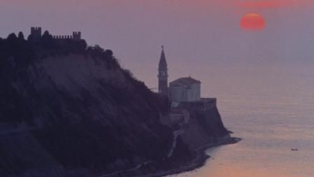 Puesta de sol en la costa adriática