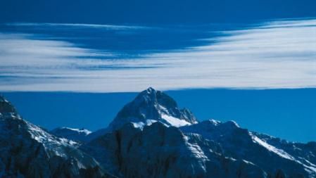 Triglav, el pico más alto de Eslovenia, en los Alpes Julianos